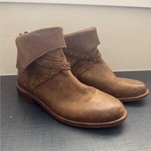 Free People Alamosa Brown Leather Ankle Zipper Fold Down Booties Size 37 6.5